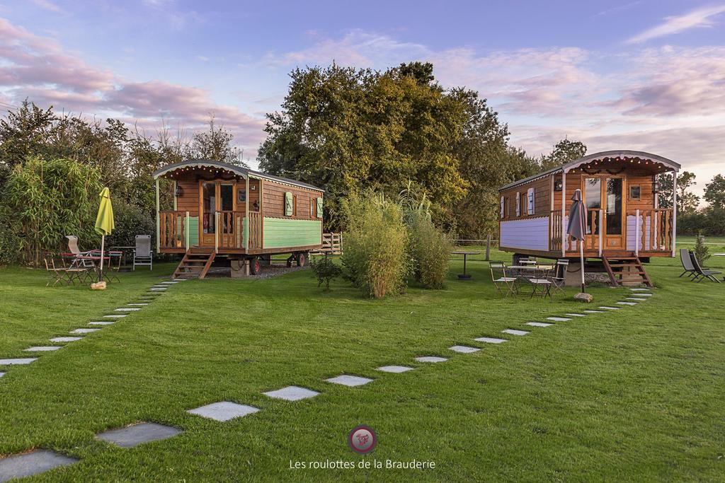 Les Roulottes De La Brauderie Villa Brissarthe Bagian luar foto